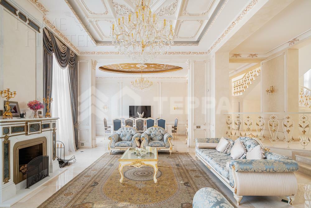 2-этажный коттедж 1 000 м² с отделкой