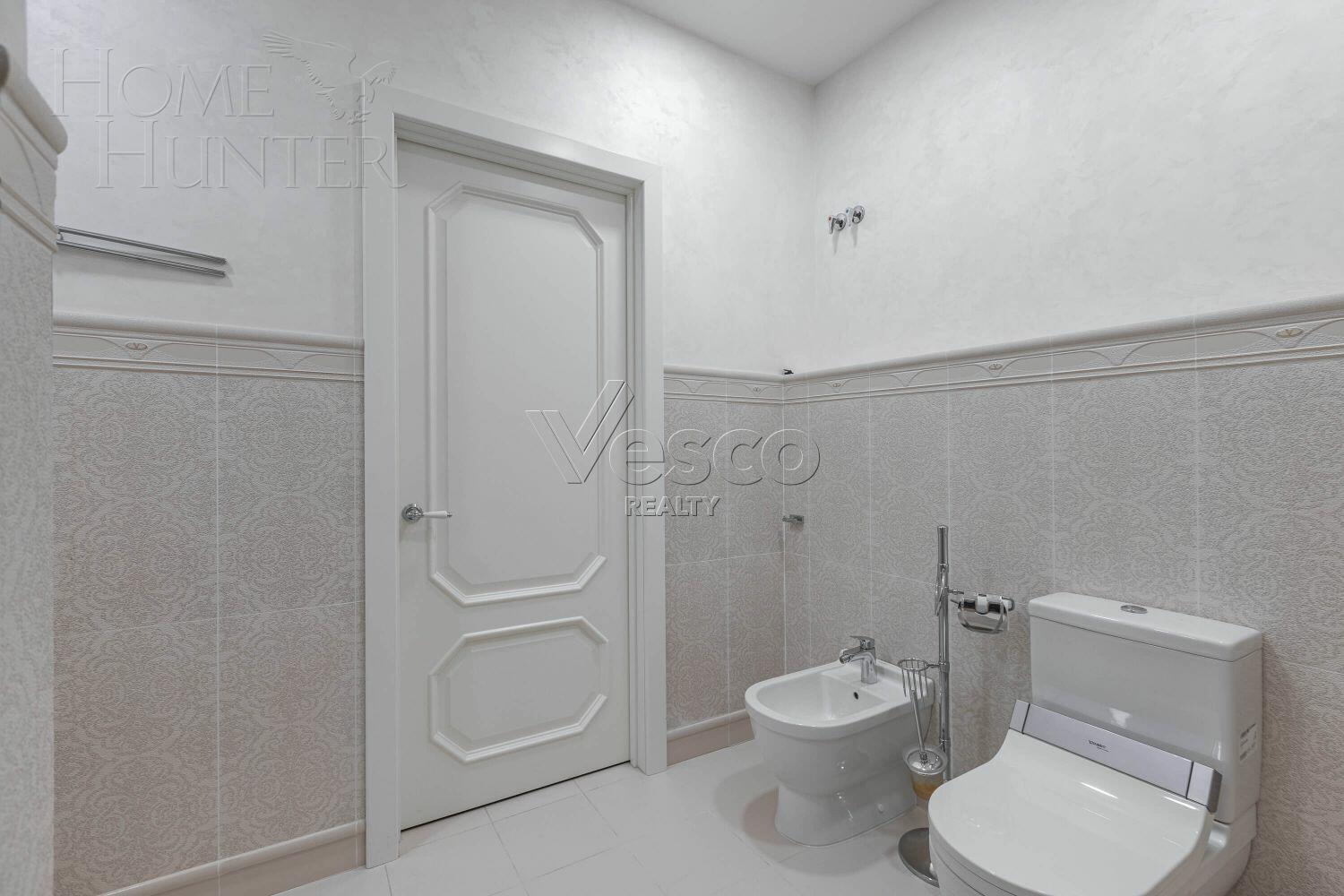 4-КОМН. КВАРТИРА С ОТДЕЛКОЙ 202 М² НА 4 ЭТАЖЕ