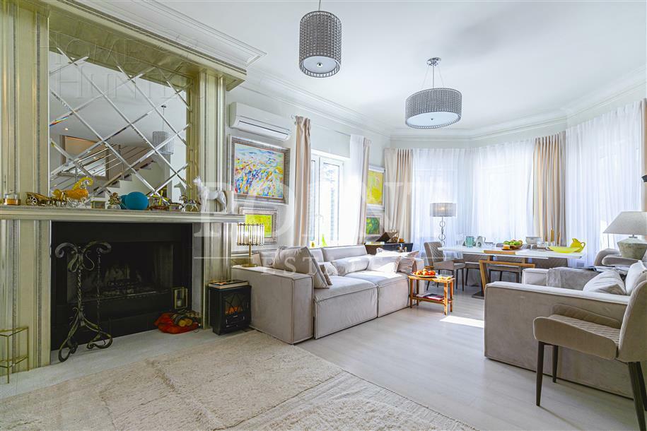 2-этажный коттедж 220 м² с отделкой