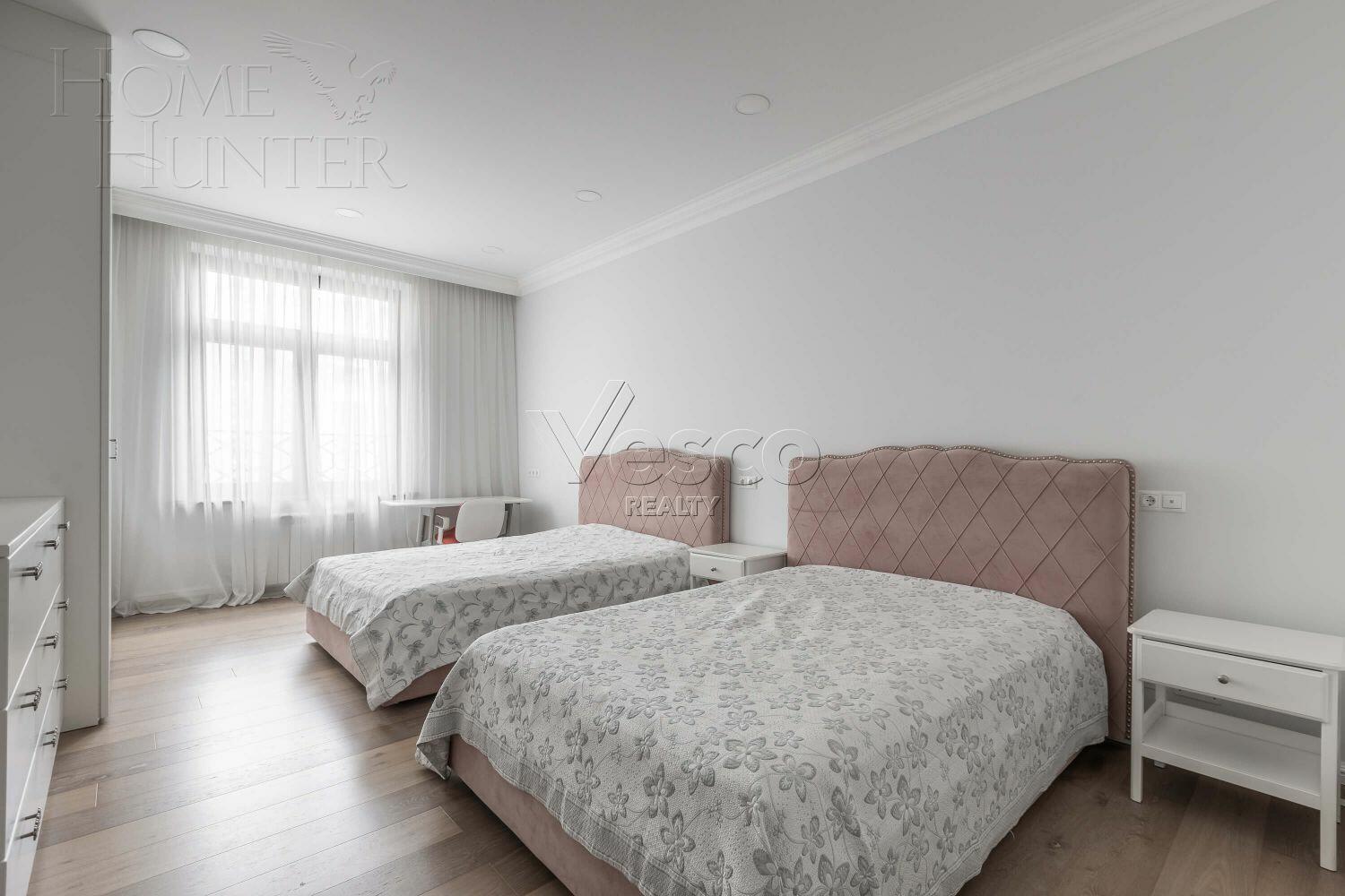 4-КОМН. КВАРТИРА С ОТДЕЛКОЙ 202 М² НА 4 ЭТАЖЕ