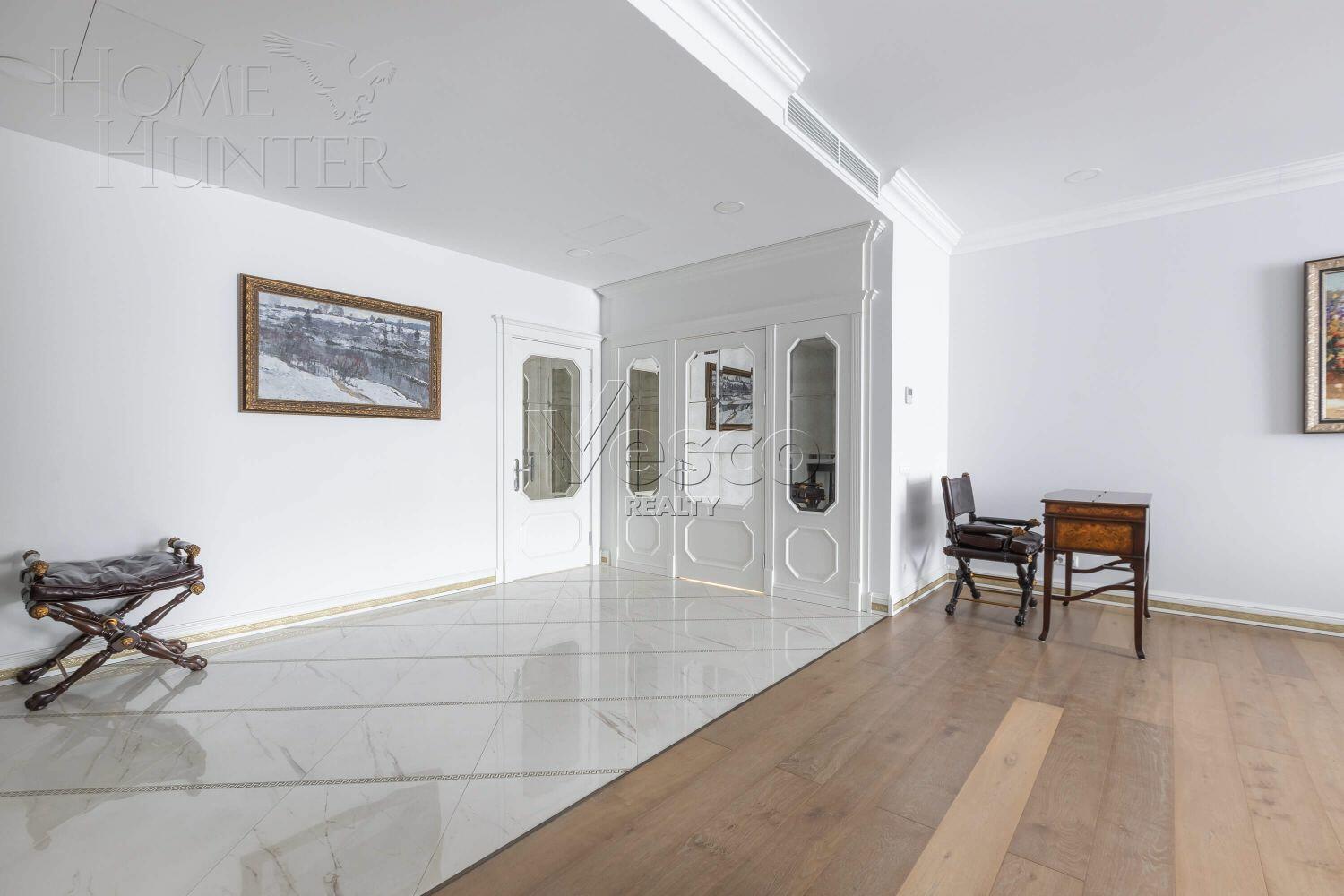 4-КОМН. КВАРТИРА С ОТДЕЛКОЙ 202 М² НА 4 ЭТАЖЕ