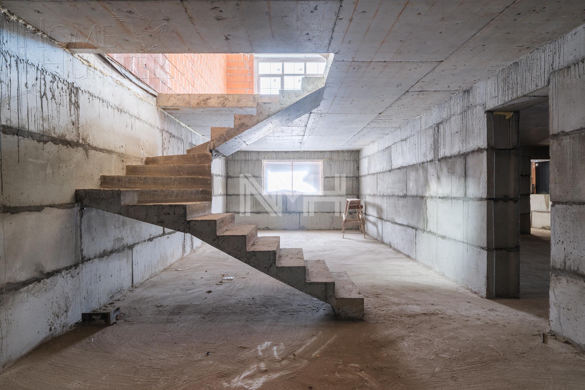 2-этажный коттедж 418 м² без отделки