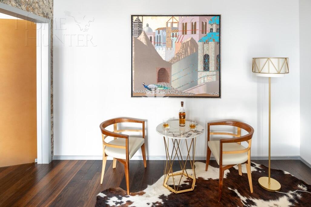 4-КОМН. КВАРТИРА С ОТДЕЛКОЙ 261 М² НА 5 ЭТАЖЕ