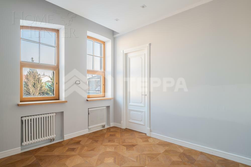 2-этажный коттедж 1 000 м² с отделкой