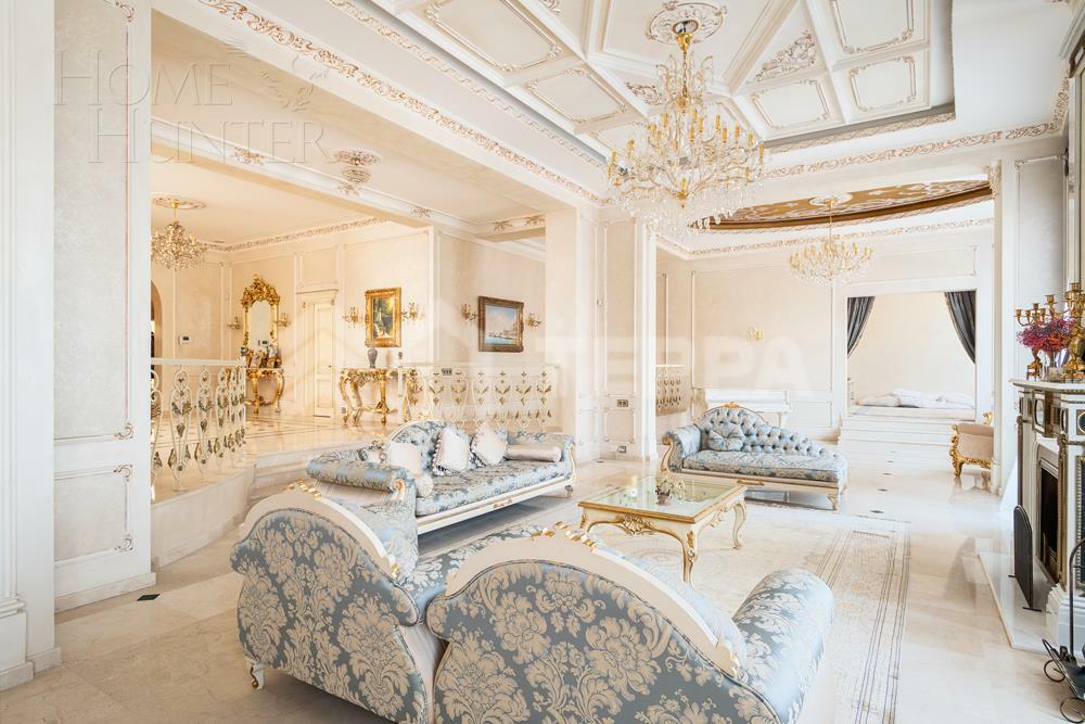 2-этажный коттедж 1 000 м² с отделкой