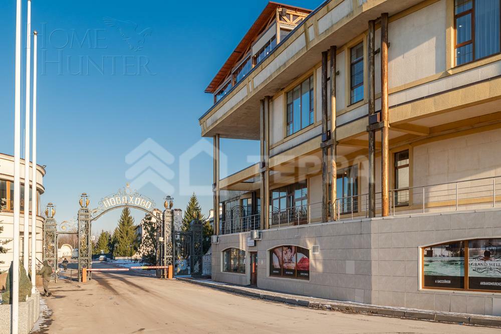 2-этажный коттедж 1 000 м² с отделкой