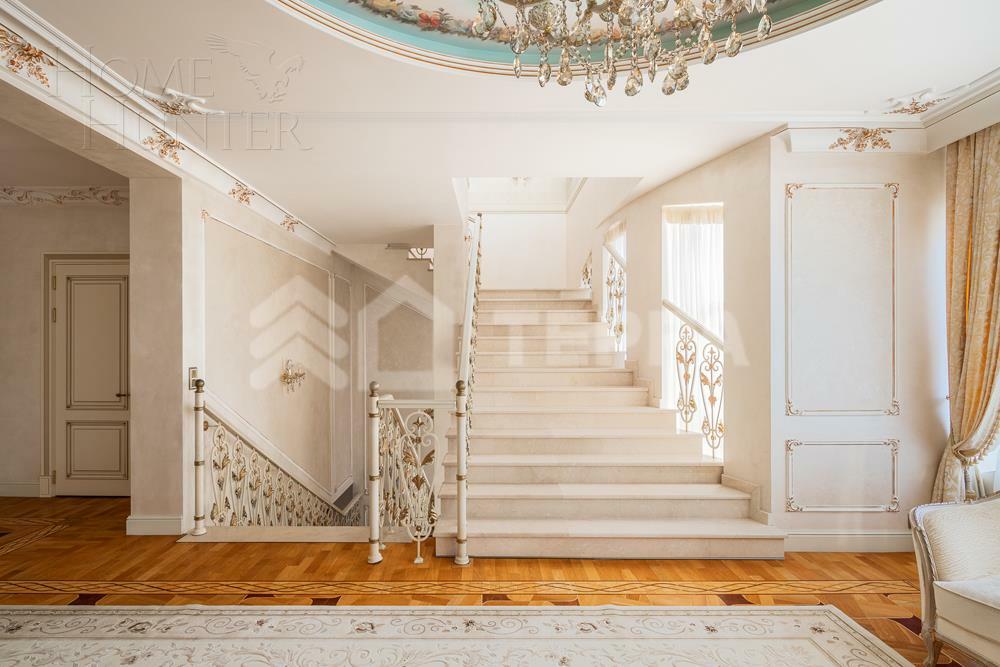 2-этажный коттедж 1 000 м² с отделкой