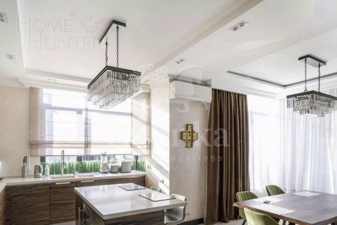 2-этажный коттедж 500 м² с отделкой