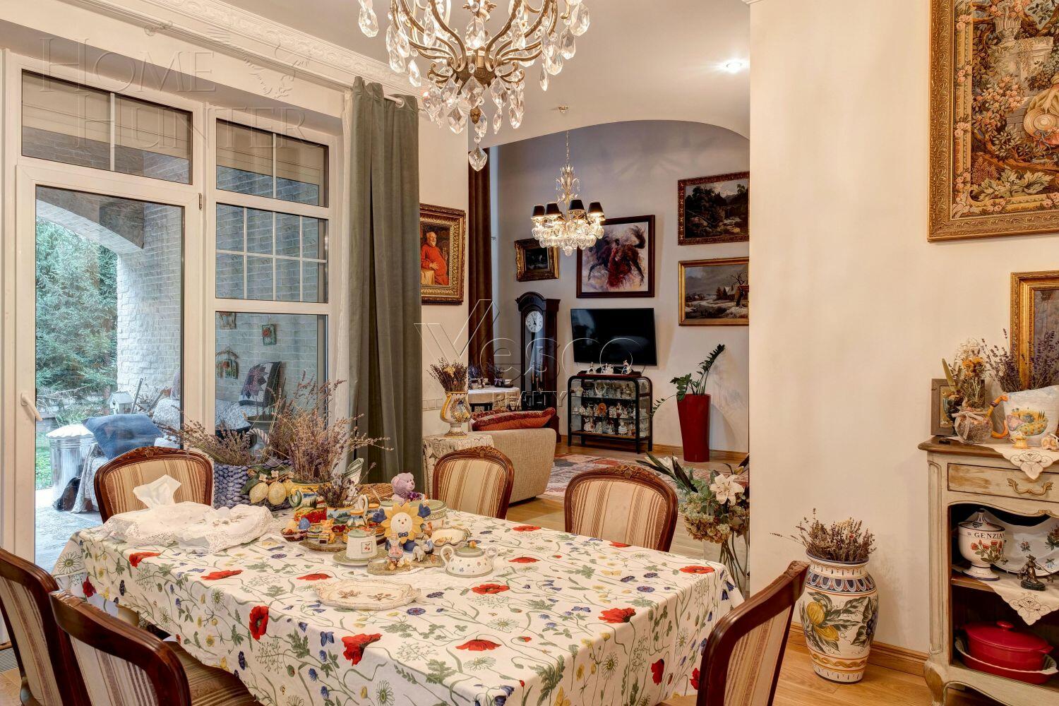 2-этажный коттедж 435 м² с отделкой