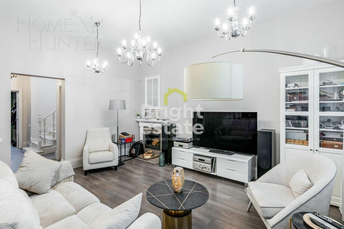 2-этажный таунхаус 200 м² с отделкой