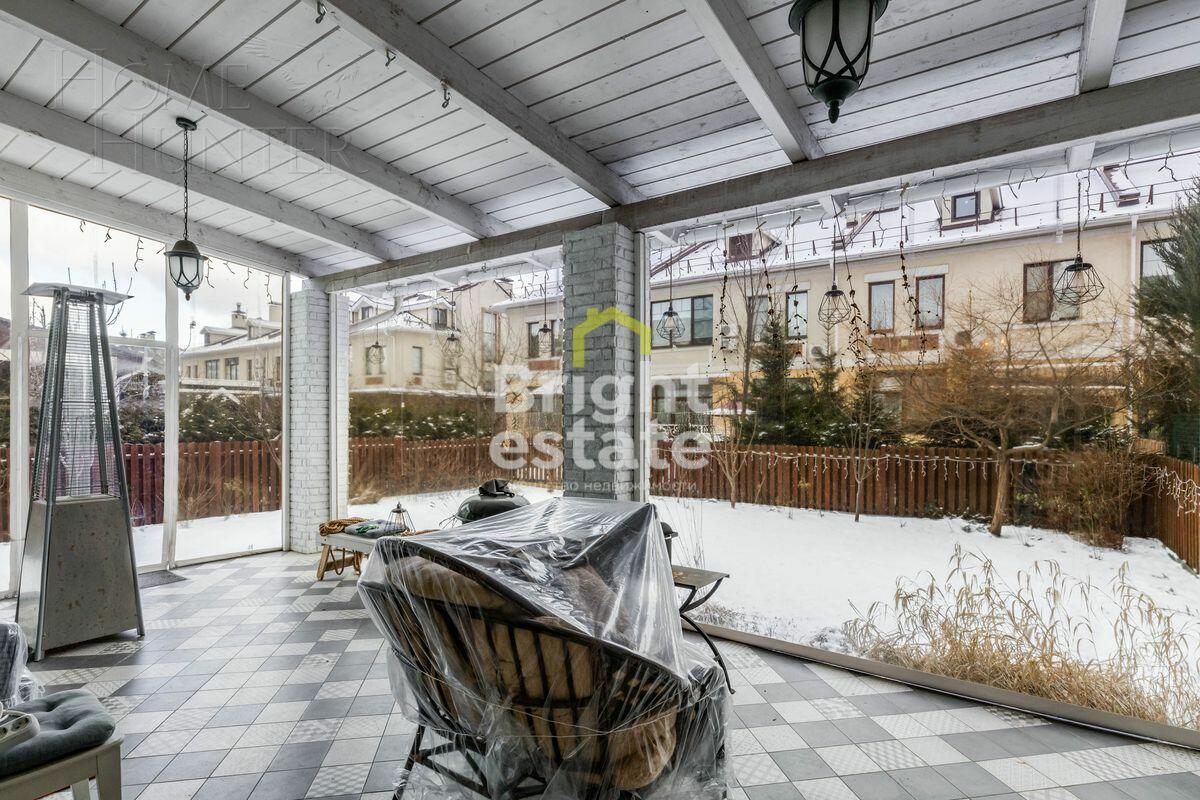 2-этажный таунхаус 200 м² с отделкой