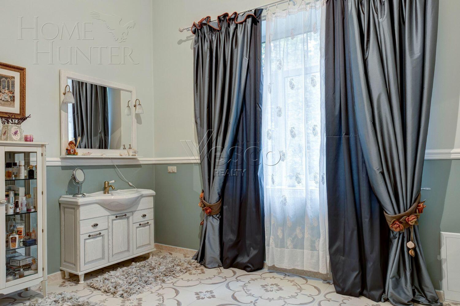 2-этажный коттедж 435 м² с отделкой