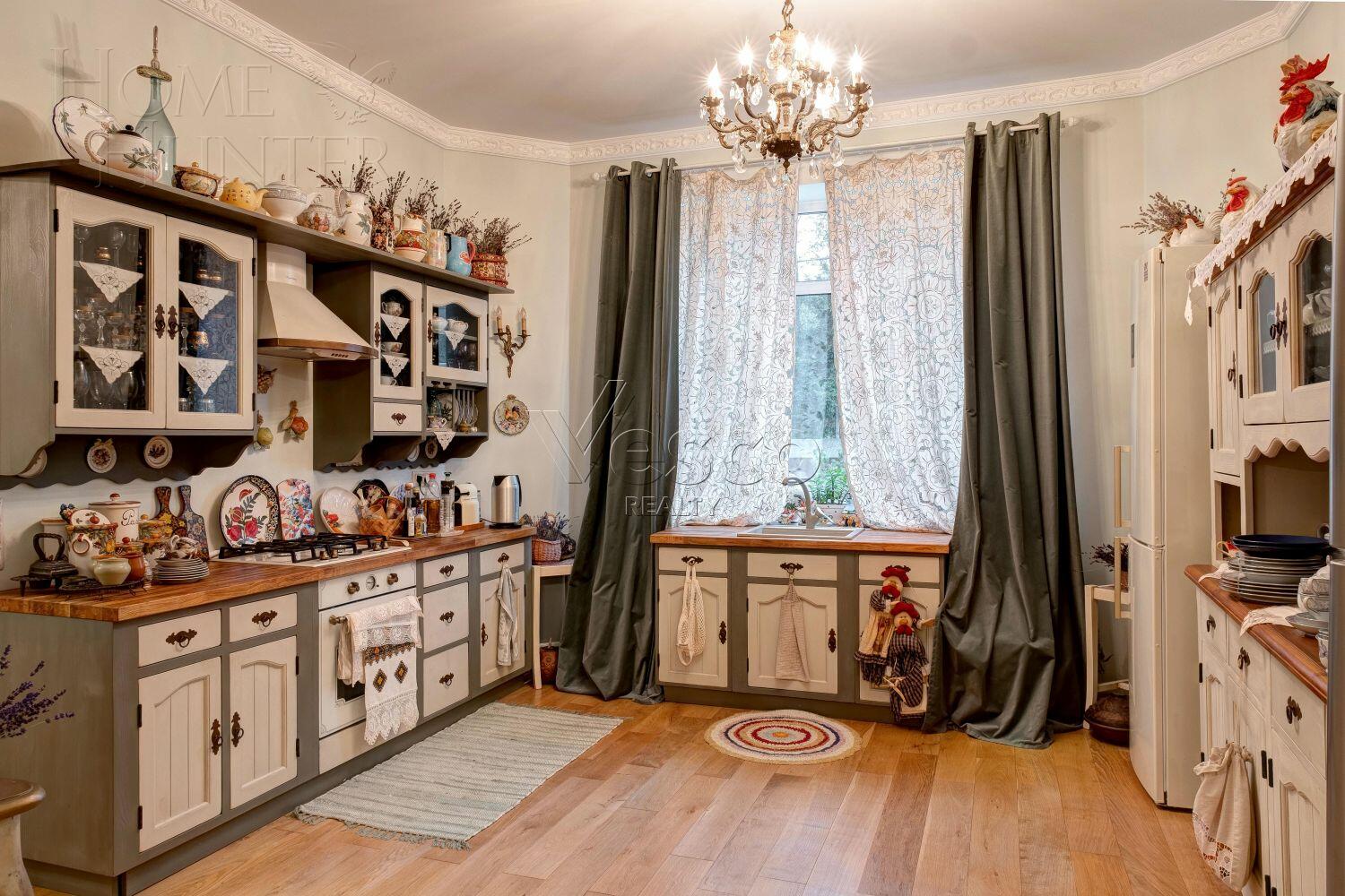 2-этажный коттедж 435 м² с отделкой