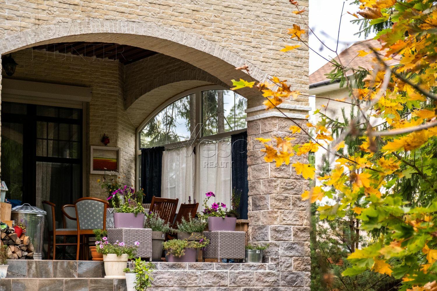 2-этажный коттедж 435 м² с отделкой