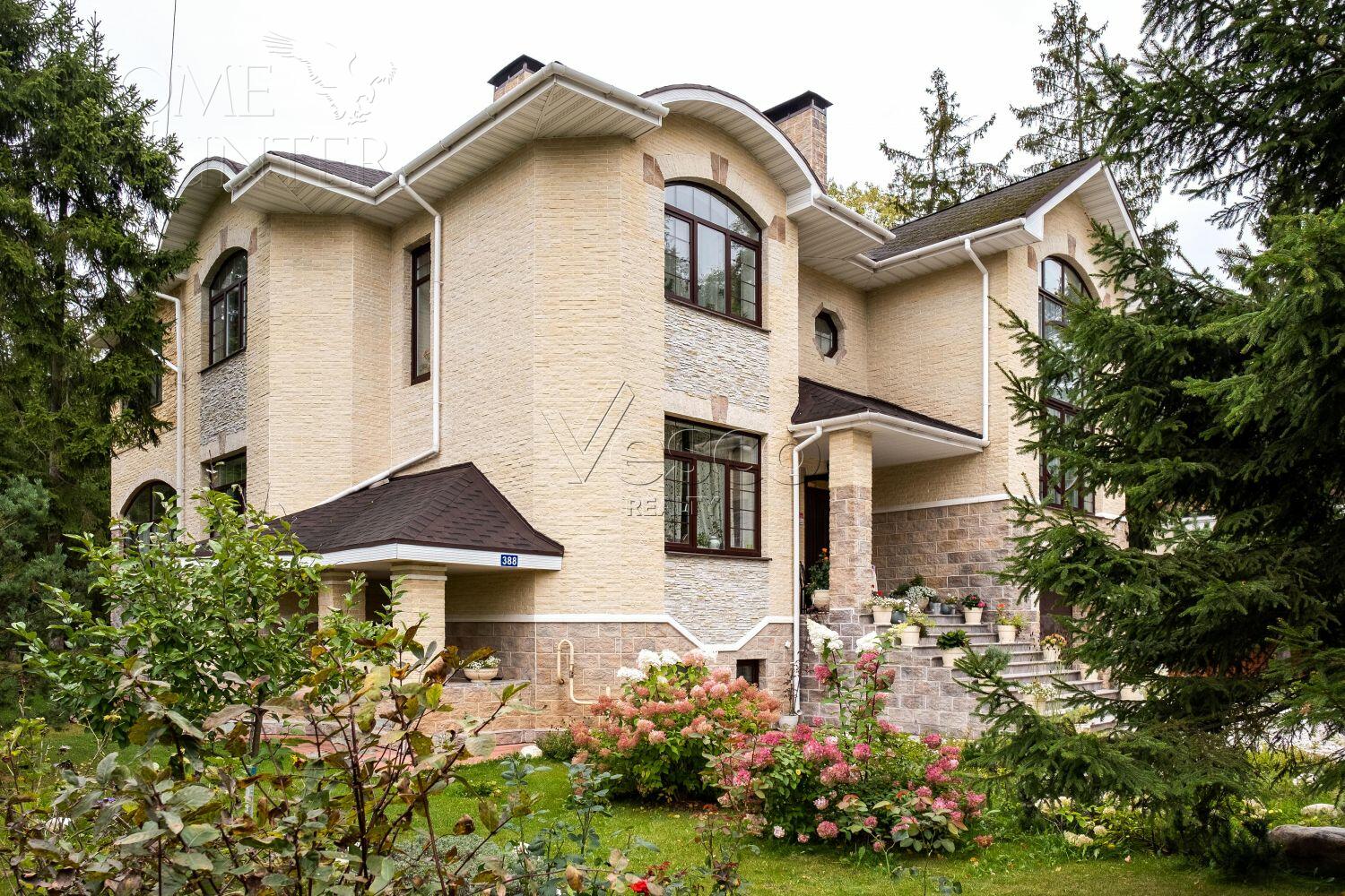 2-этажный коттедж 435 м² с отделкой