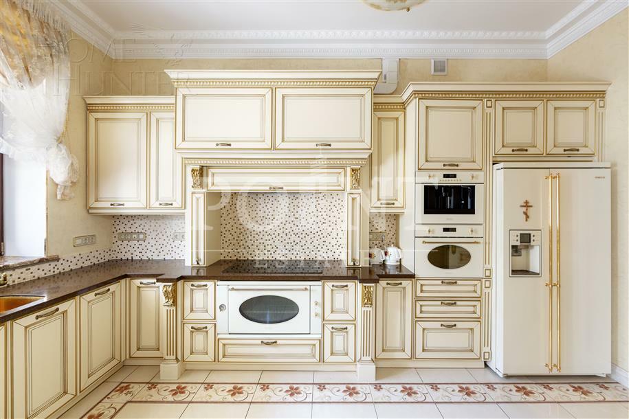 1-этажный коттедж 1 000 м² с отделкой