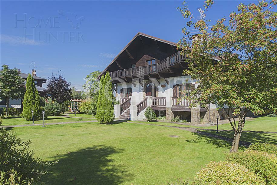 2-этажный коттедж 560 м² с отделкой