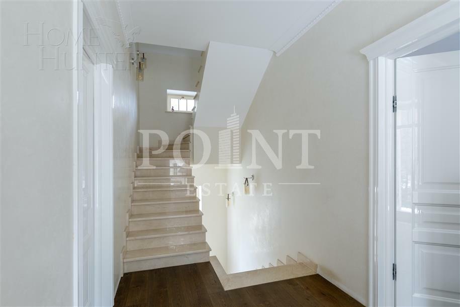 2-этажный коттедж 450 м² с отделкой