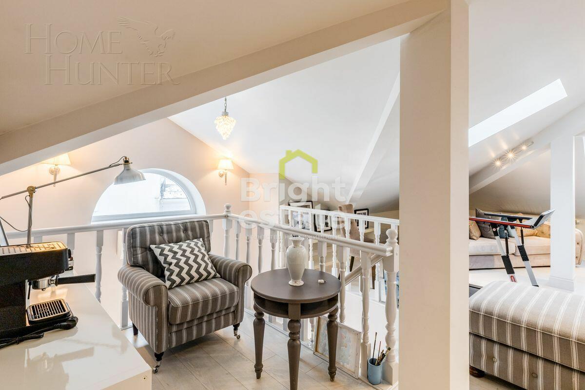 2-этажный таунхаус 200 м² с отделкой