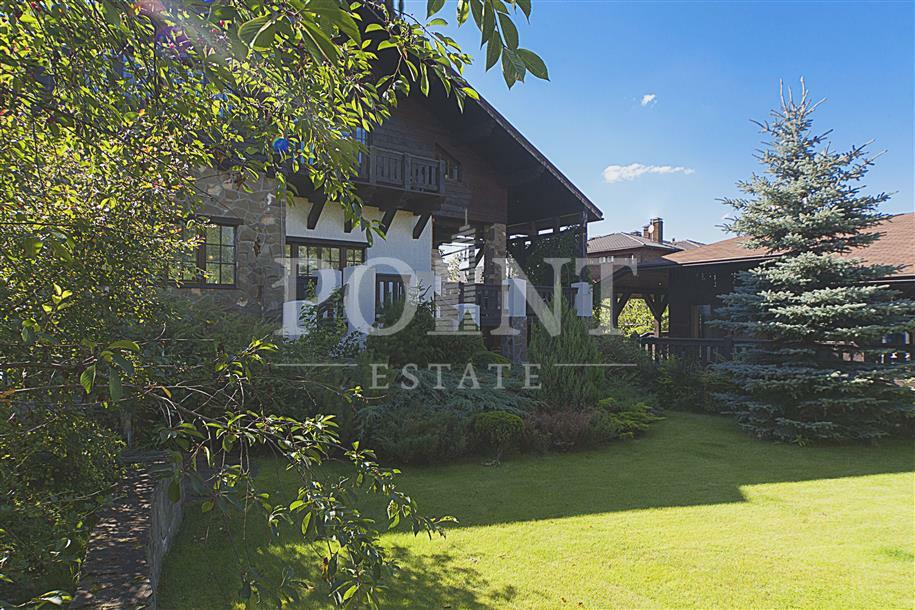 2-этажный коттедж 560 м² с отделкой