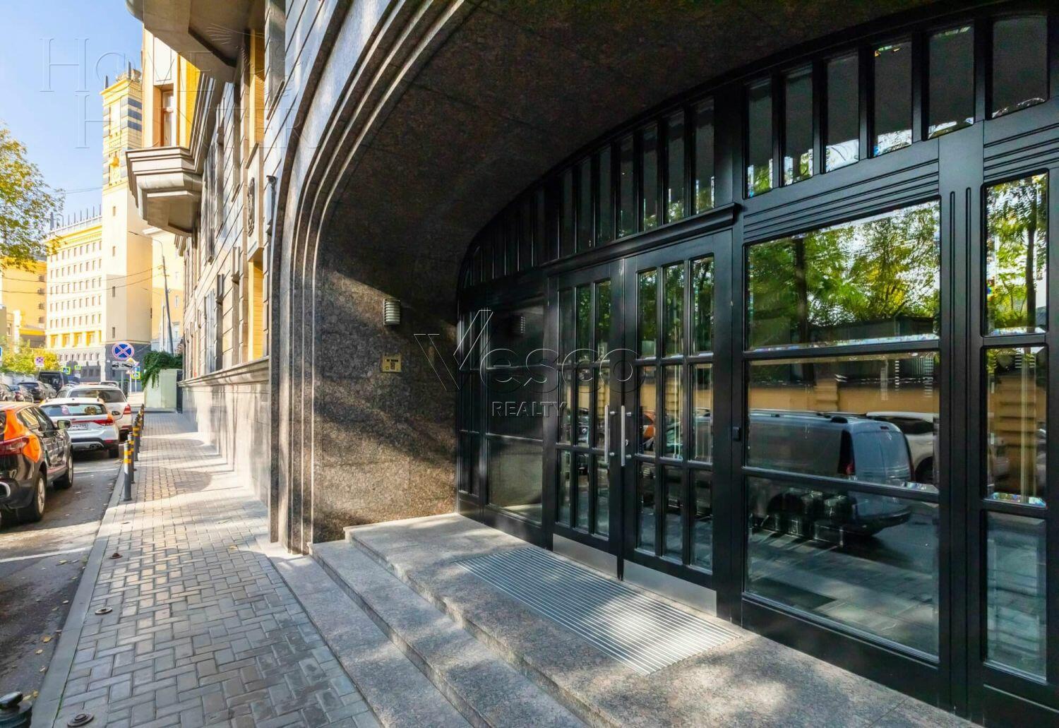 4-КОМН. КВАРТИРА БЕЗ ОТДЕЛКИ 164.6 М² НА 1 ЭТАЖЕ