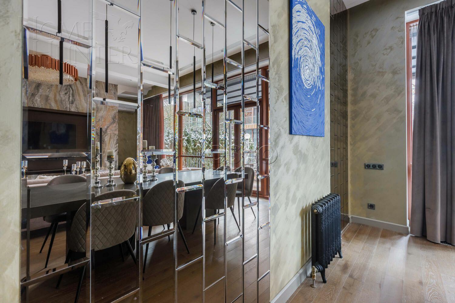 3-этажный таунхаус 170 м² с отделкой