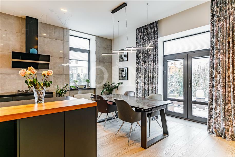 2-этажный коттедж 520 м² с отделкой