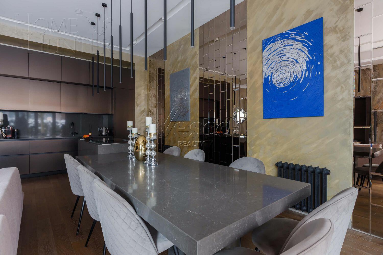 3-этажный таунхаус 170 м² с отделкой