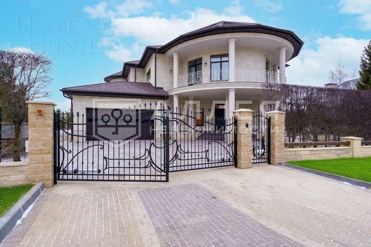 3-этажный коттедж 1 445 м² с отделкой