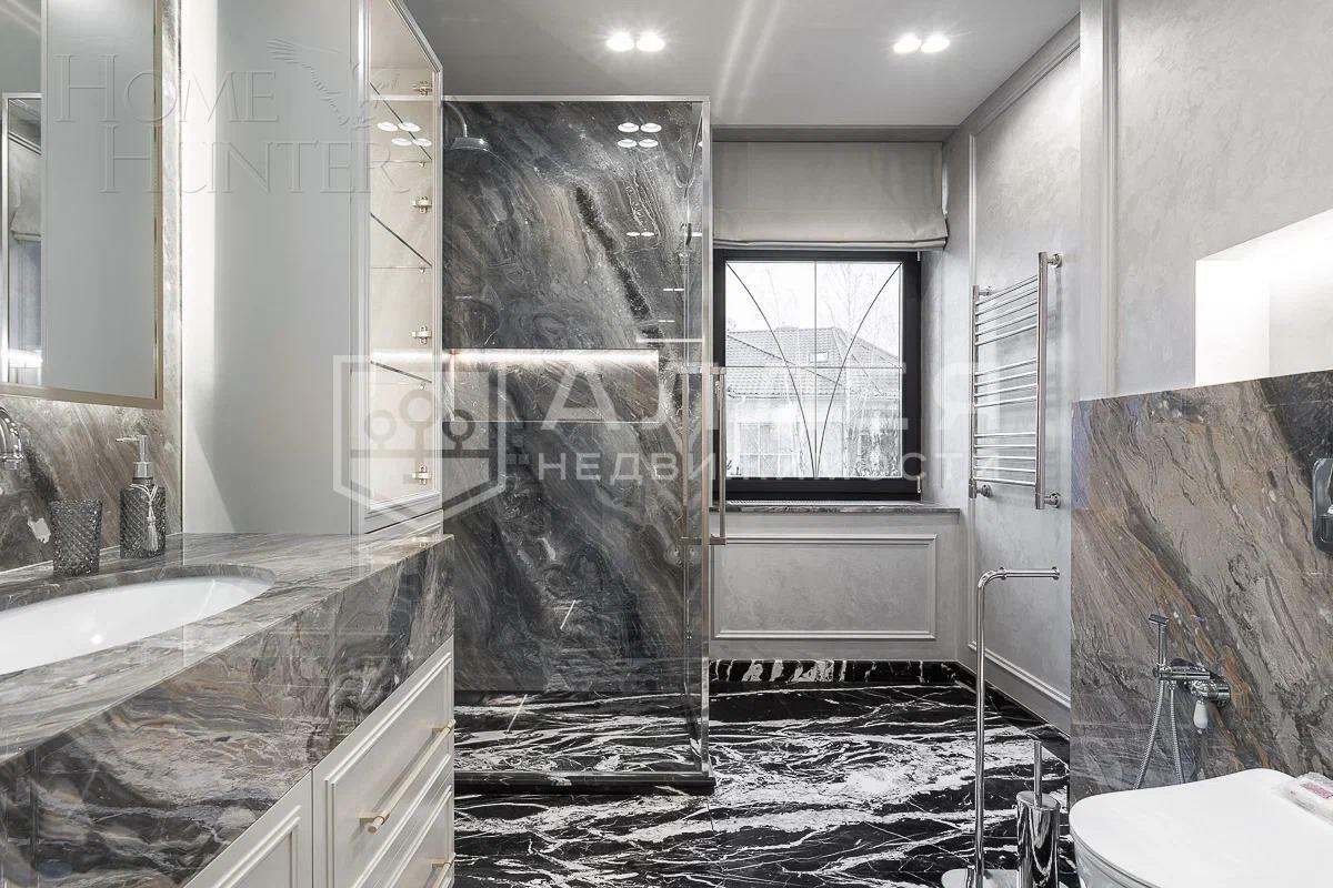 3-этажный коттедж 1 445 м² с отделкой