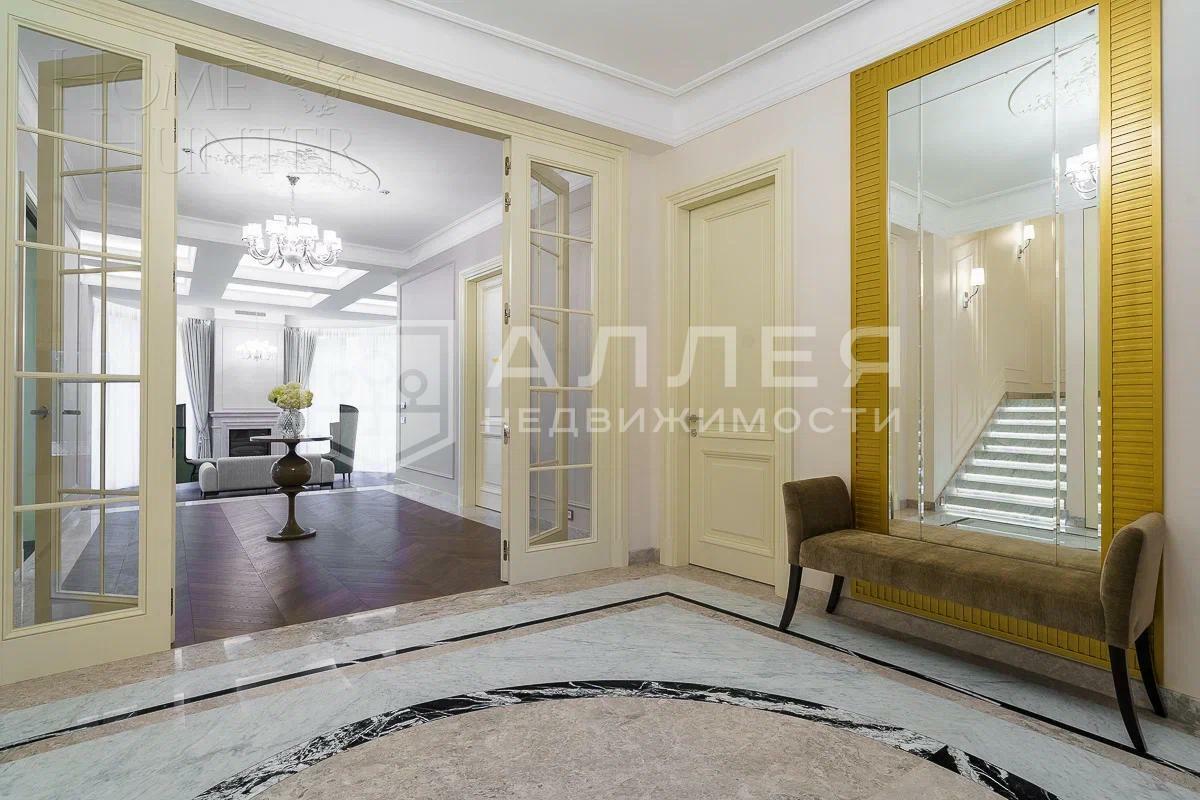 3-этажный коттедж 1 445 м² с отделкой