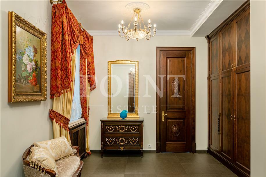 2-этажный коттедж 817 м² с отделкой