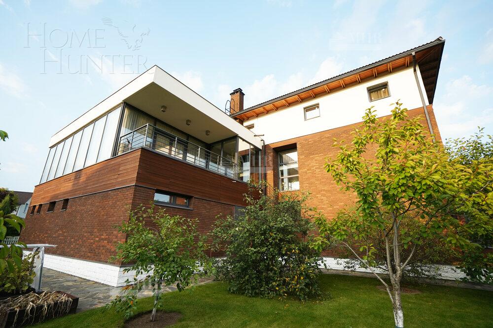 КОТТЕДЖ 900 м² с отделкой