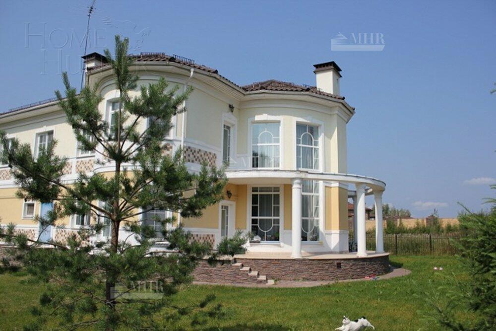 2-этажный коттедж 366 м² без отделки