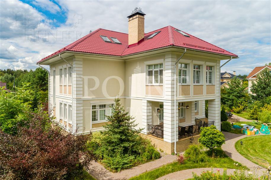 2-этажный коттедж 817 м² с отделкой