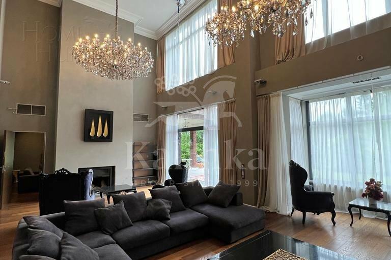 3-этажный коттедж 900 м² с отделкой