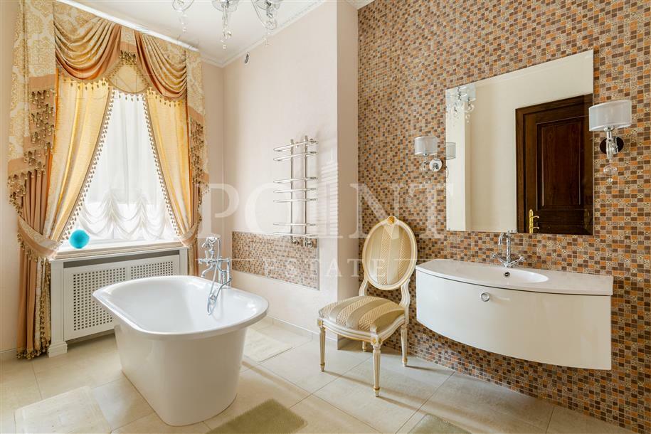 2-этажный коттедж 817 м² с отделкой