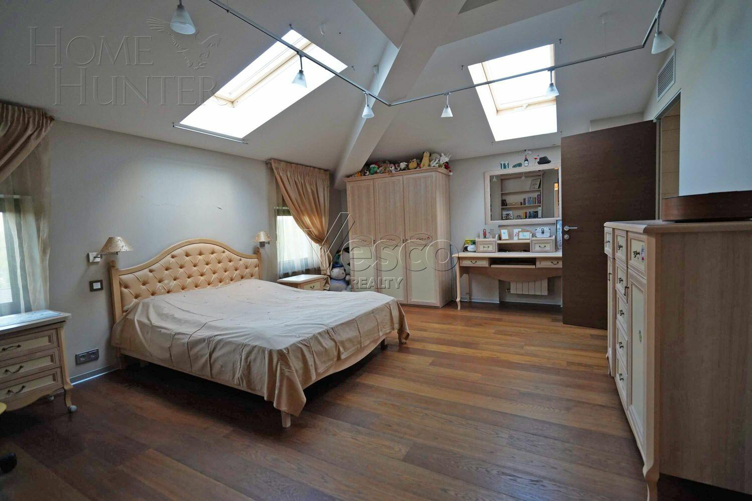 КОТТЕДЖ 900 м² с отделкой