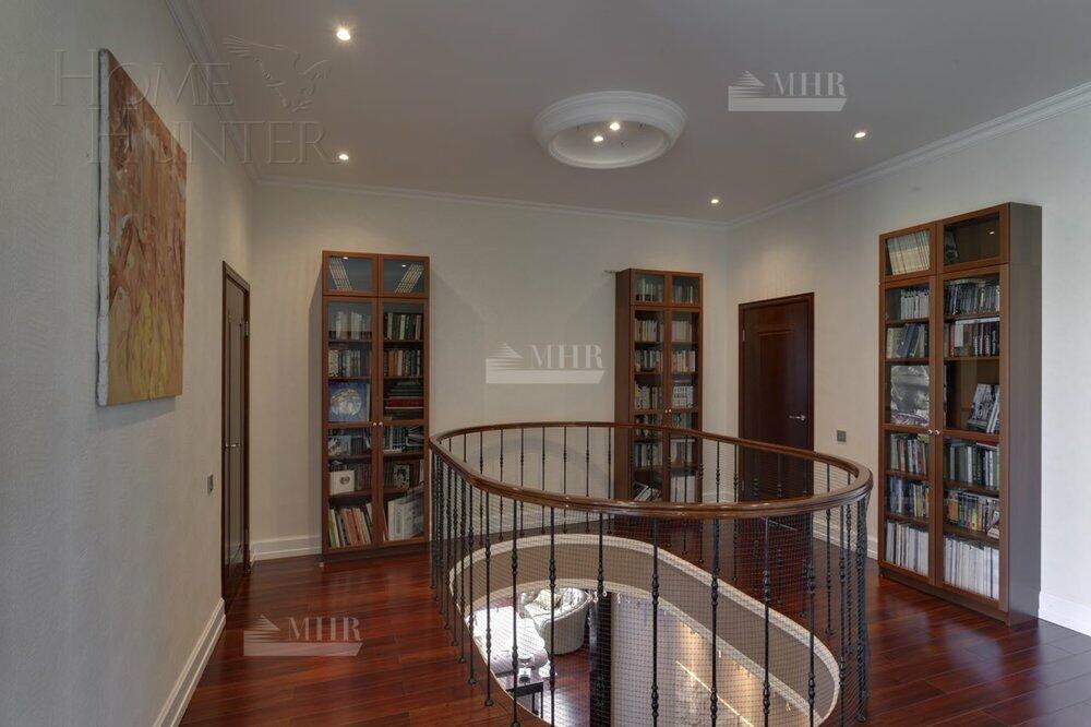 2-этажный коттедж 366 м² без отделки