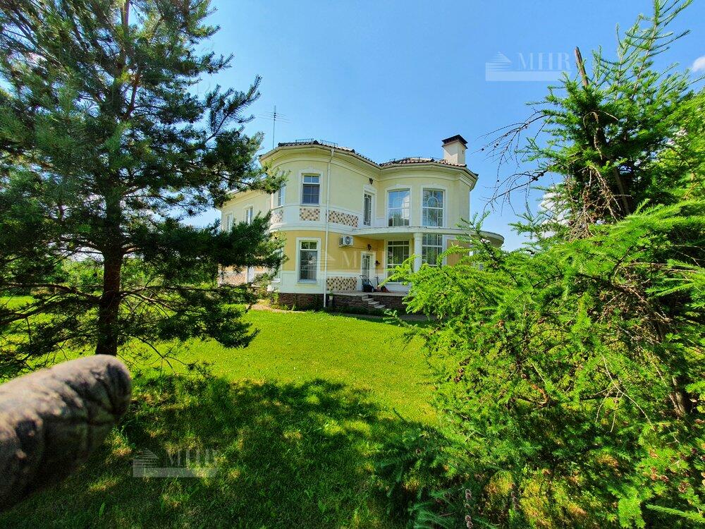 2-этажный коттедж 366 м² без отделки