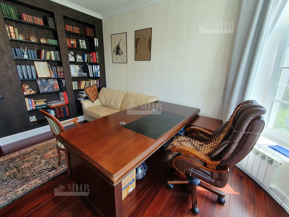 2-этажный коттедж 366 м² без отделки