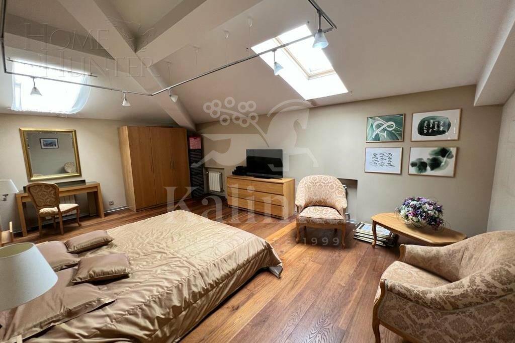 3-этажный коттедж 900 м² с отделкой