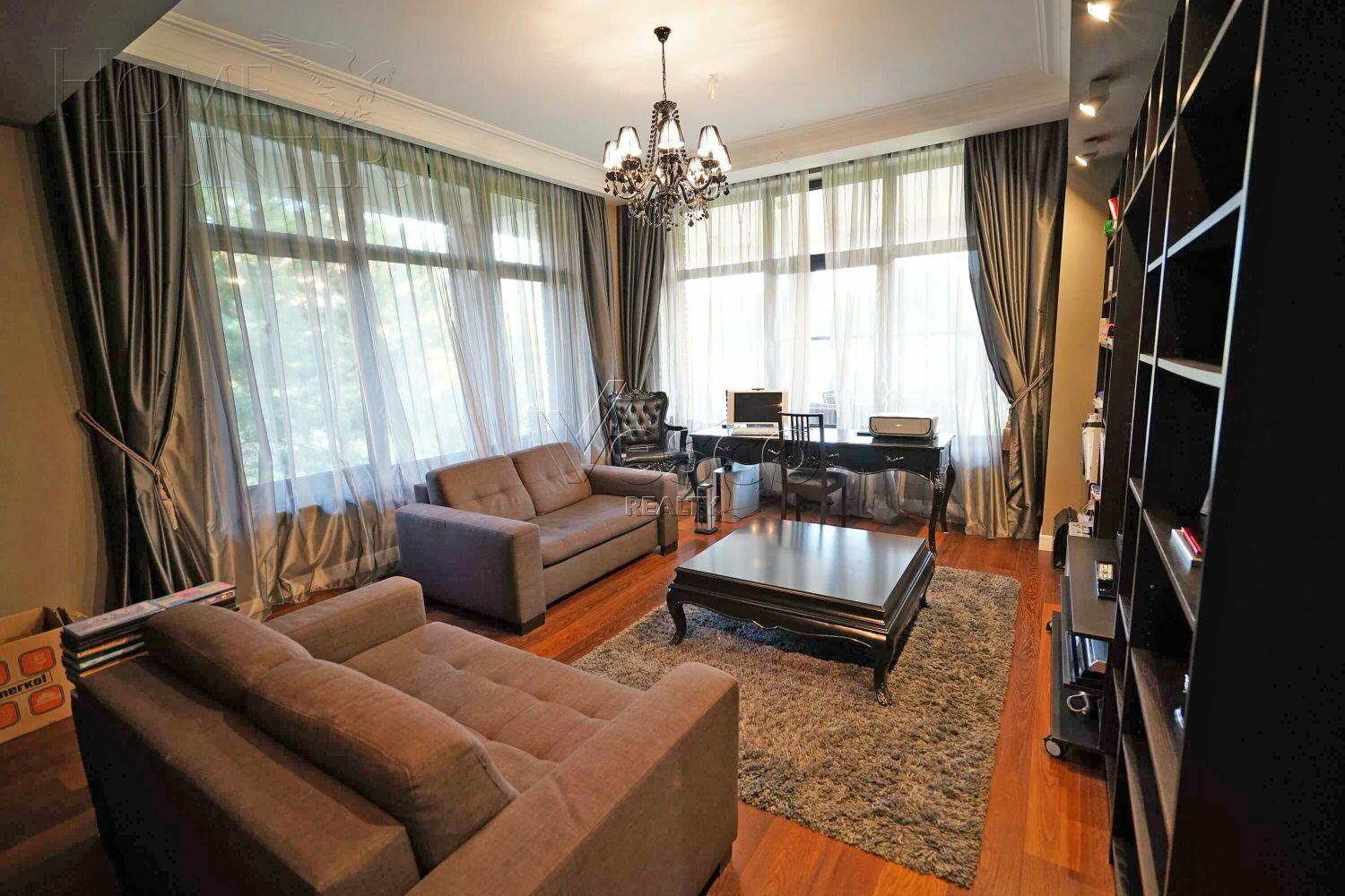 КОТТЕДЖ 900 м² с отделкой