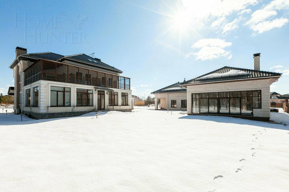 2-этажный коттедж 1 000 м² с отделкой