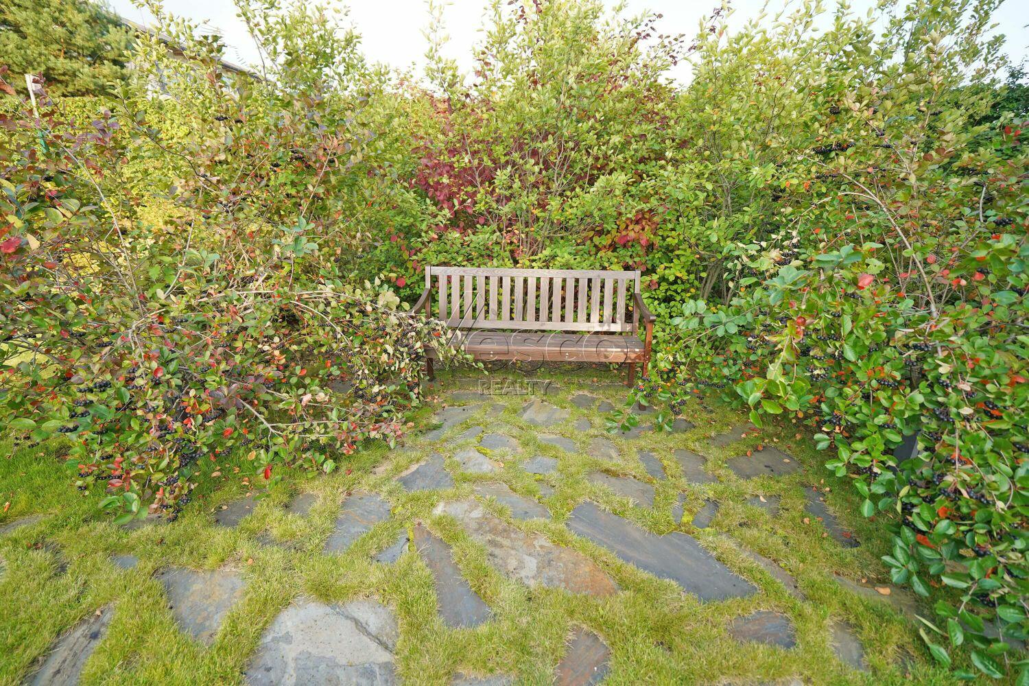 КОТТЕДЖ 900 м² с отделкой