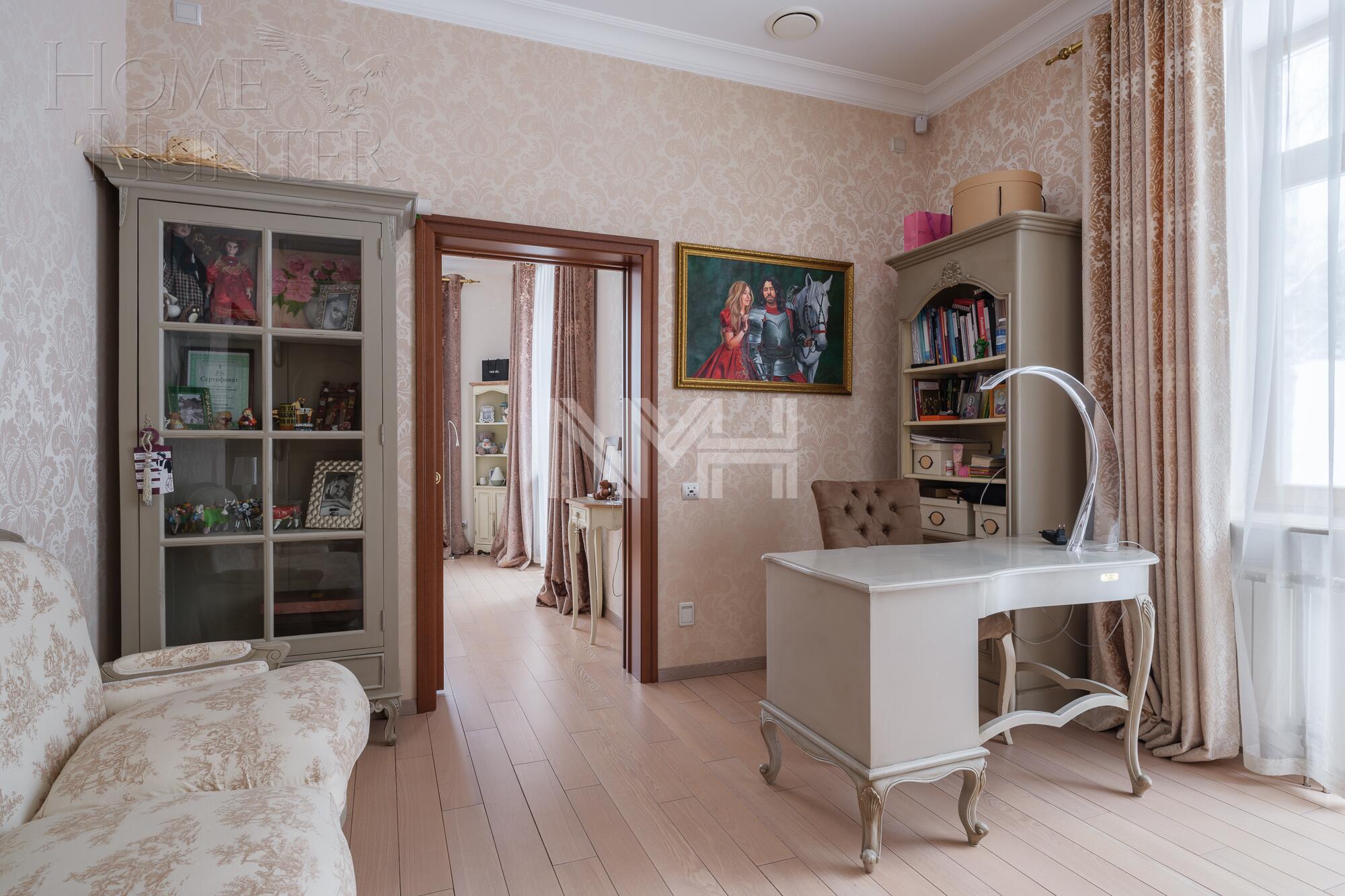 3-этажный коттедж 962 м² с отделкой