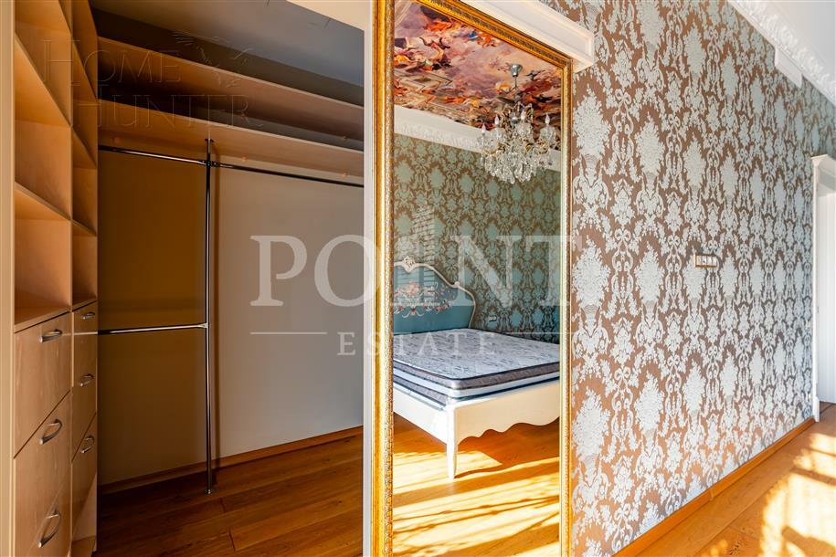 2-этажный коттедж 450 м² с отделкой