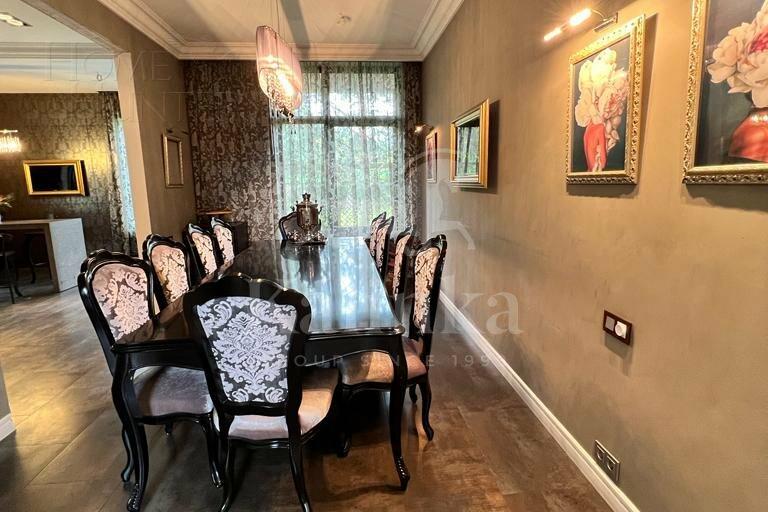 3-этажный коттедж 900 м² с отделкой