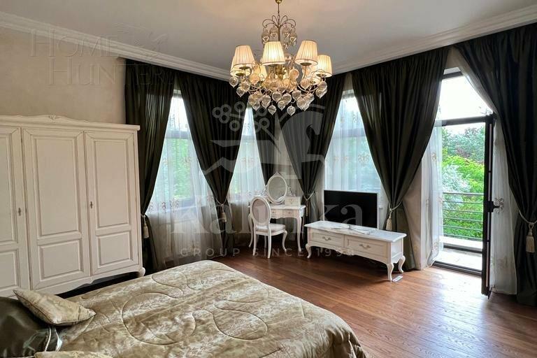 3-этажный коттедж 900 м² с отделкой