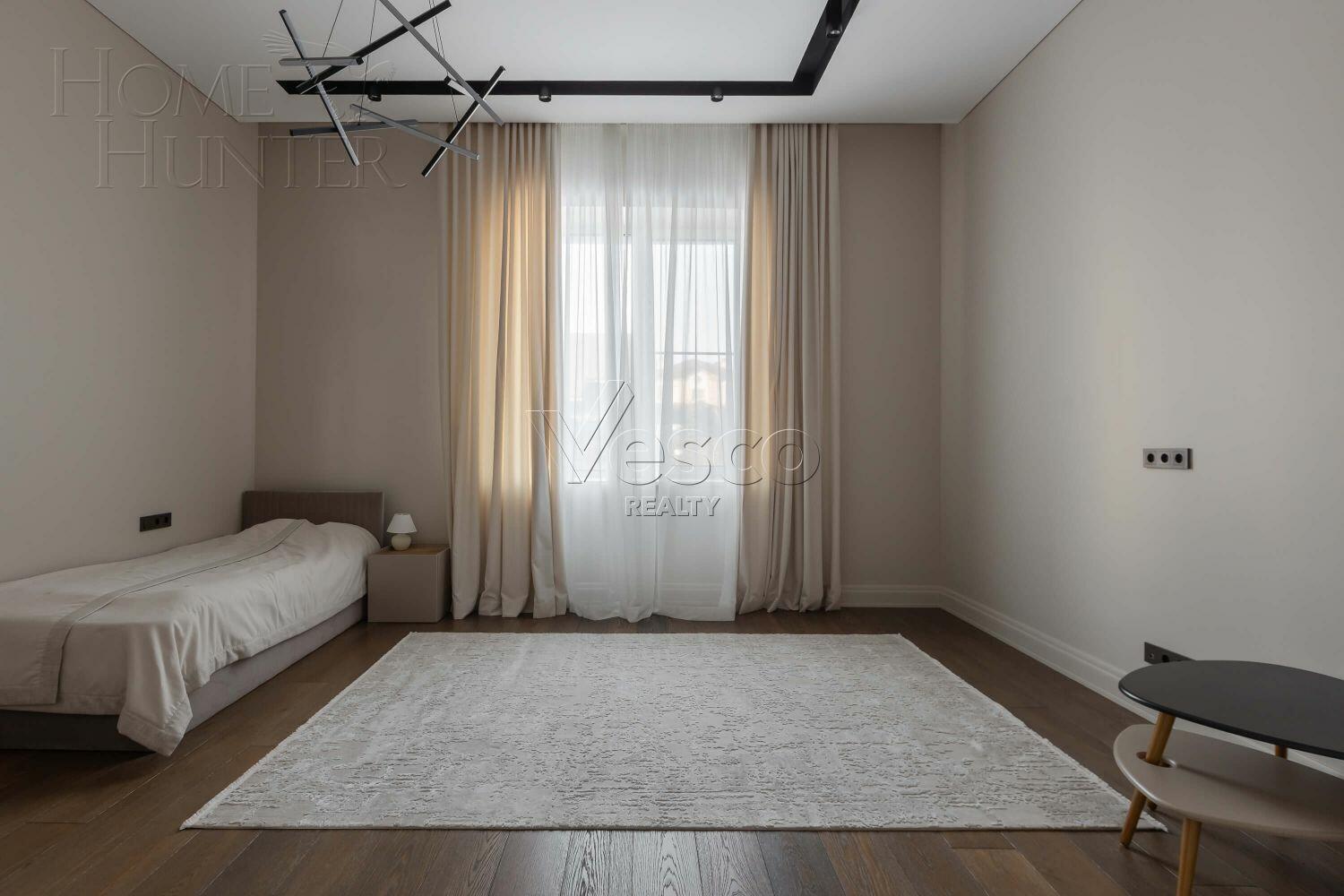 1-этажный коттедж 350 м² с отделкой